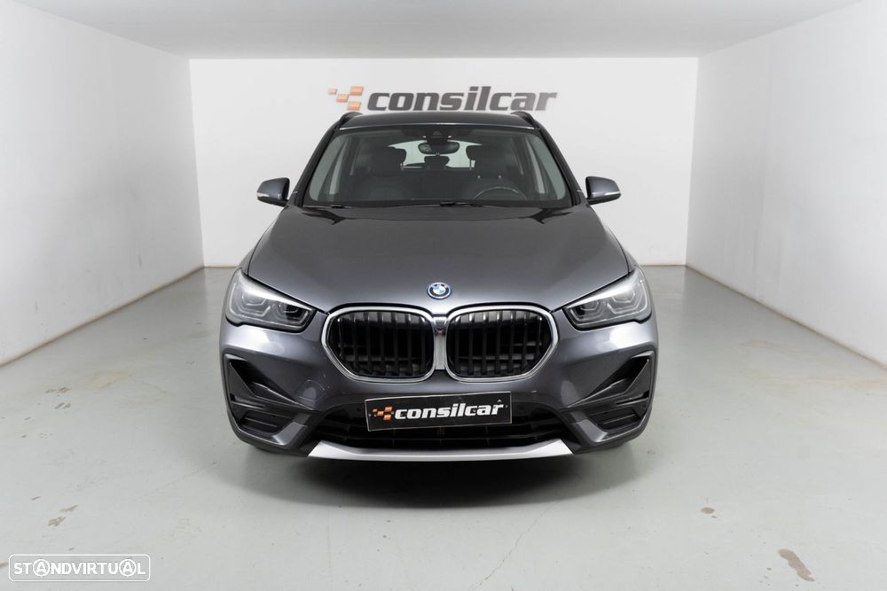 BMW X1 25 e xDrive Corporate Edition - 2
