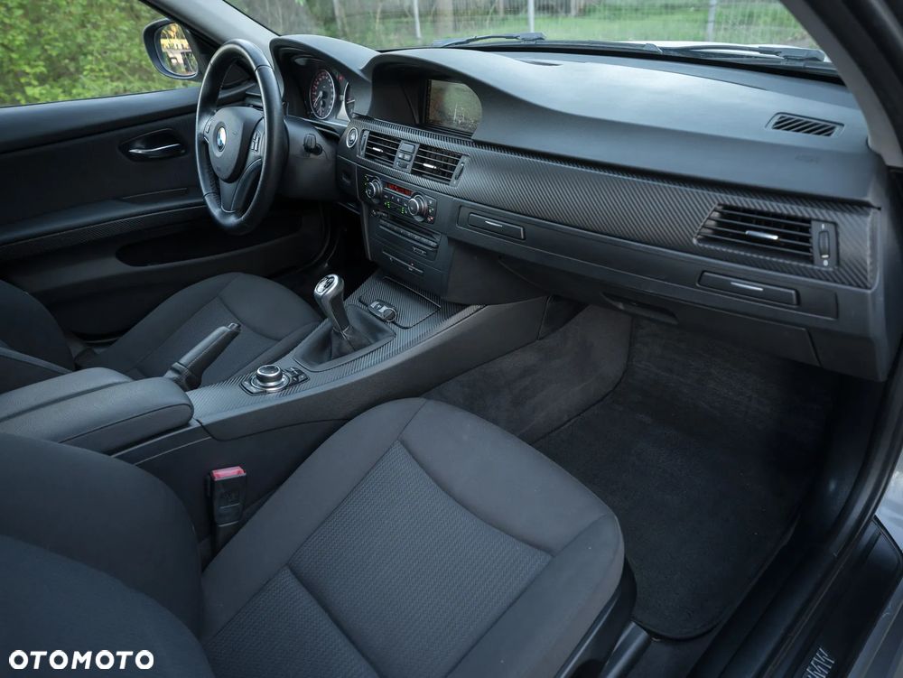 BMW Seria 3 318i Edition Lifestyle - 31