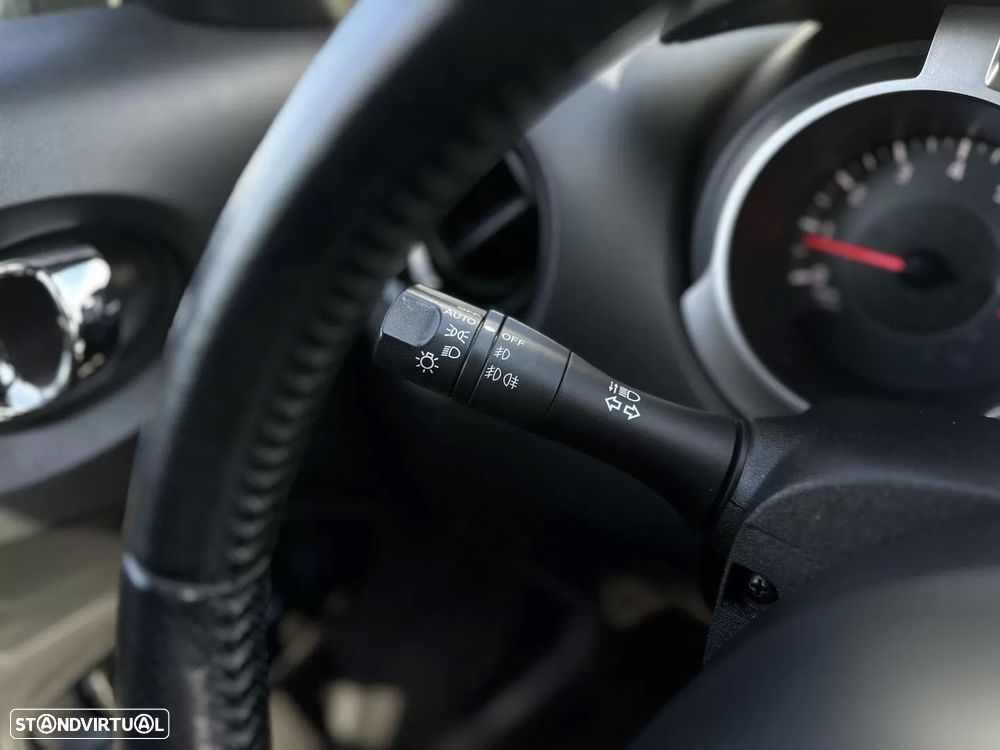 Nissan Juke 1.6 Tekna Premium Xtronic - 38
