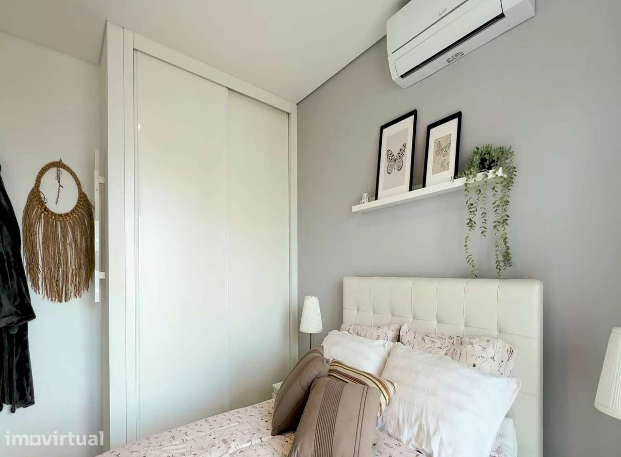Apartamento T1 com varanda e ar condicionado em Quarteira - Grande imagem: 2/17