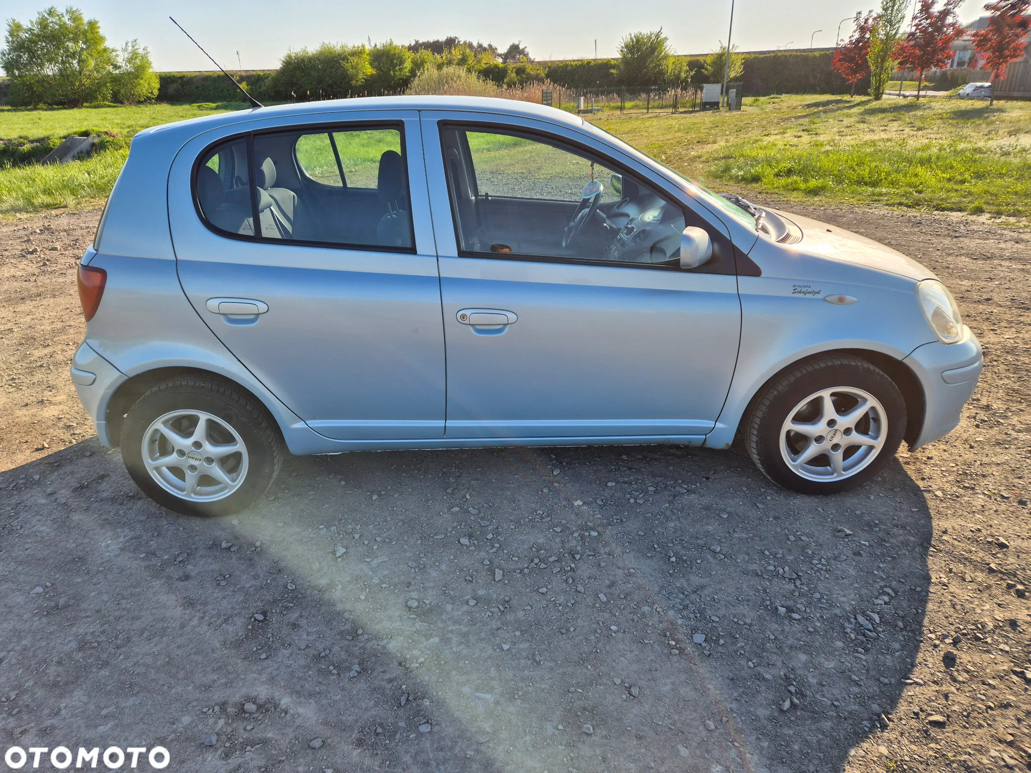Toyota Yaris 1.3 Sol - 8