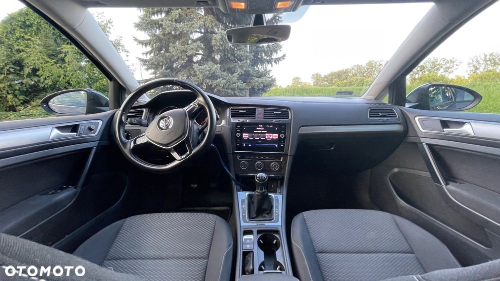 Volkswagen Golf 1.0 TSI Trendline - 27