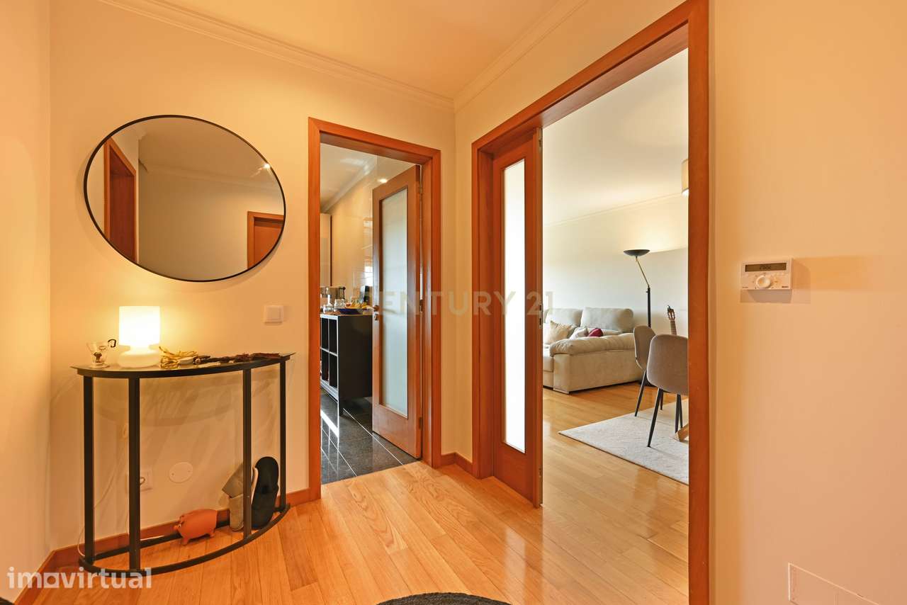 Apartamento Duplex T2+2 com 2 Suites e Terraço privativo em Canidelo - Grande imagem: 4/27