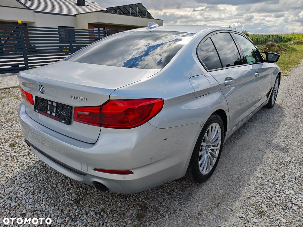 BMW Seria 5 530i Sport Line - 5