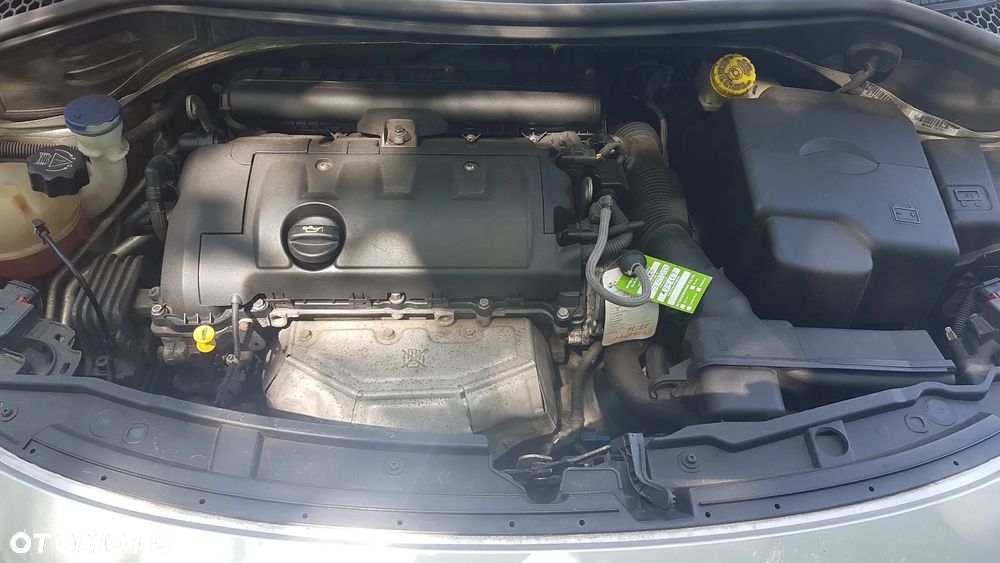 Peugeot 207 120 Sport - 33