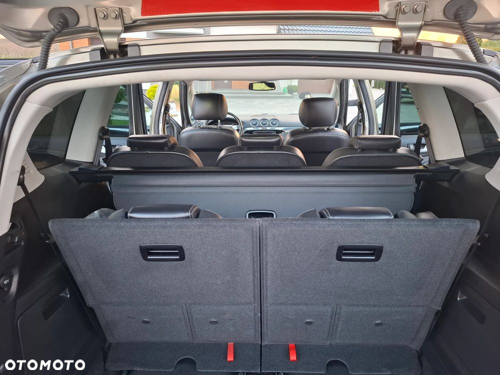 Ford S-Max 2.0 TDCi DPF Titanium X - 25