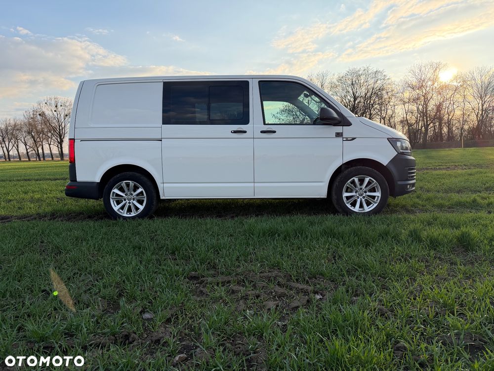 Volkswagen Transporter - 17