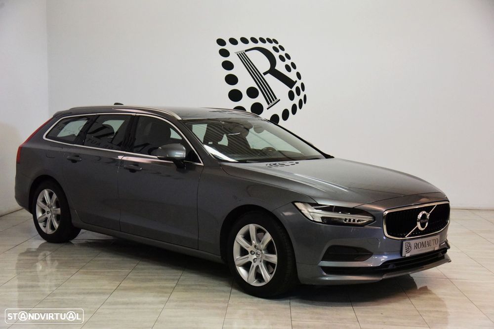 Volvo V90 2.0 D4 Momentum Geartronic - 3