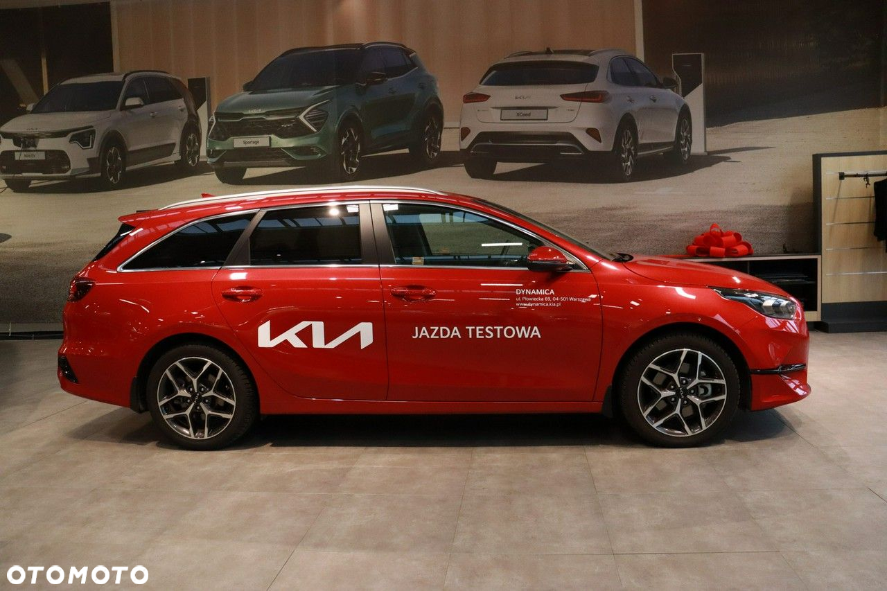 Kia Ceed - 4