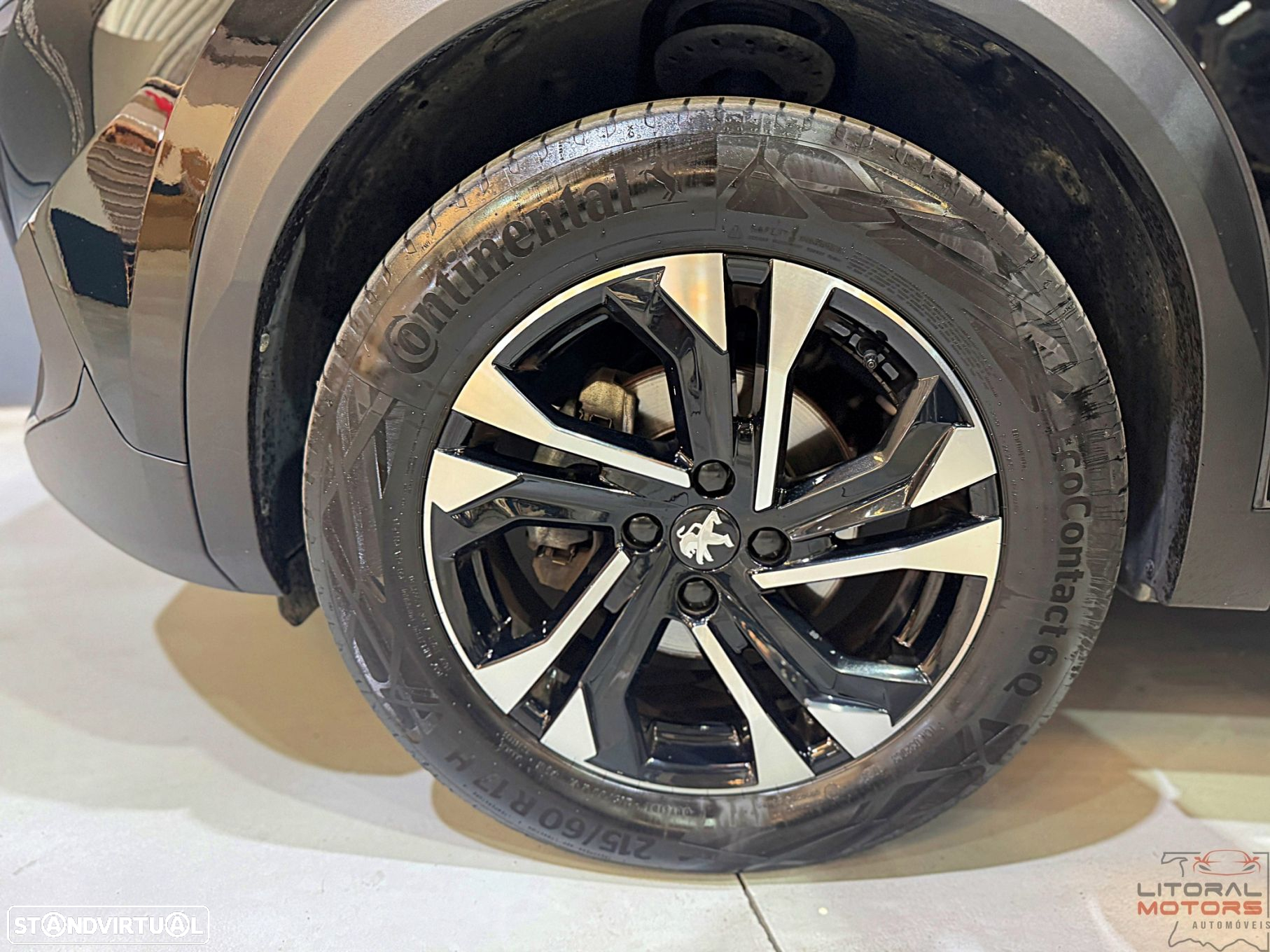 Peugeot 2008 1.2 PureTech Allure Pack - 18