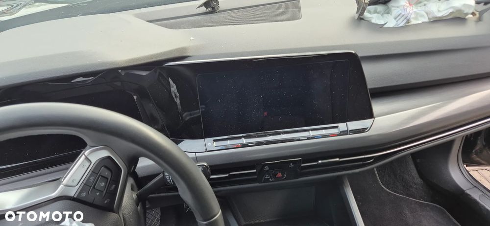 Volkswagen Golf - 26