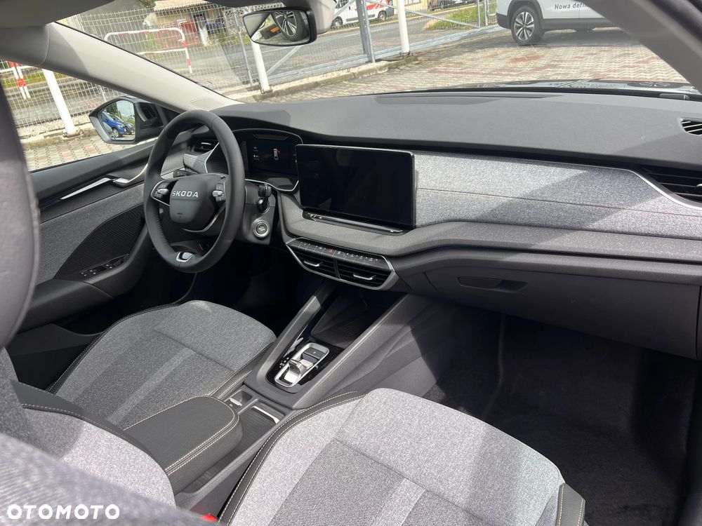 Skoda Octavia 1.5 TSI mHEV Drive Selection DSG - 11