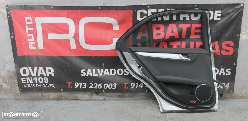 Porta de Trás do Lado Esquerdo Mercedes W204 - 2