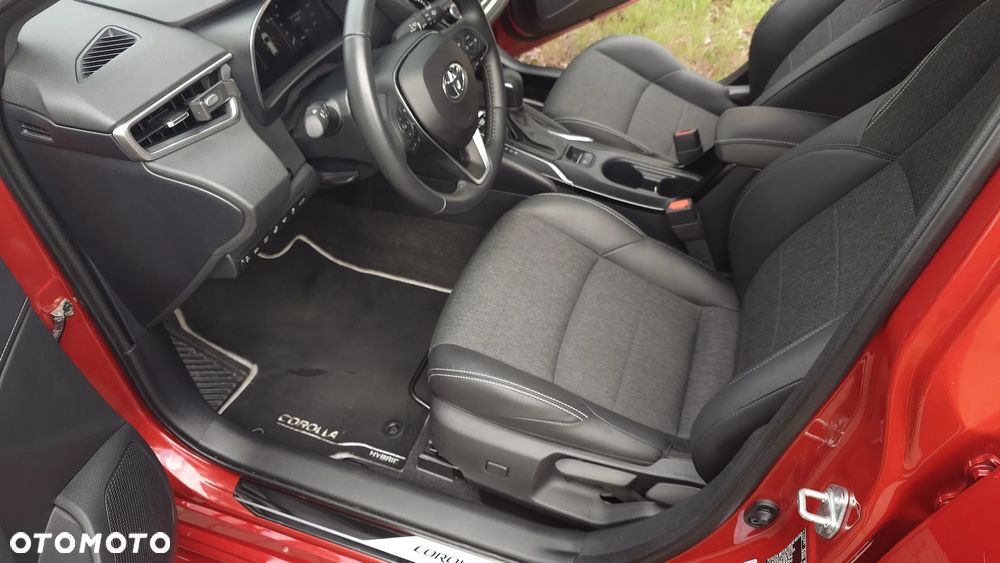 Toyota Corolla 1.8 Hybrid Style - 14