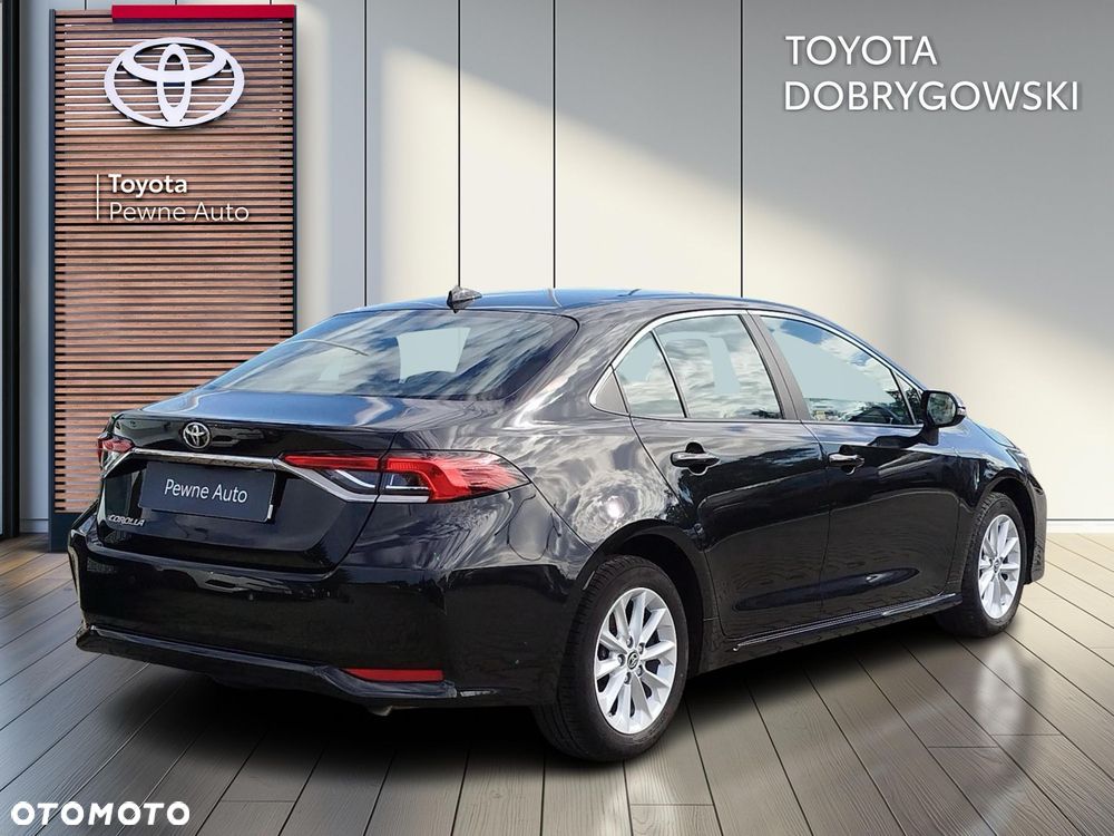 Toyota Corolla - 5