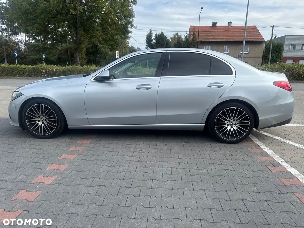 Mercedes-Benz Klasa C 180 mHEV Avantgarde - 5