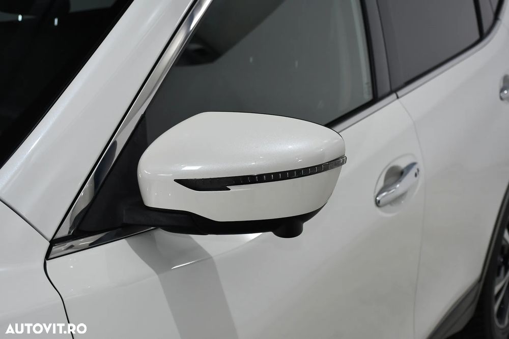 Nissan X-Trail 1.7 dCi ALL-MODE 4x4i Xtronic Tekna - 28