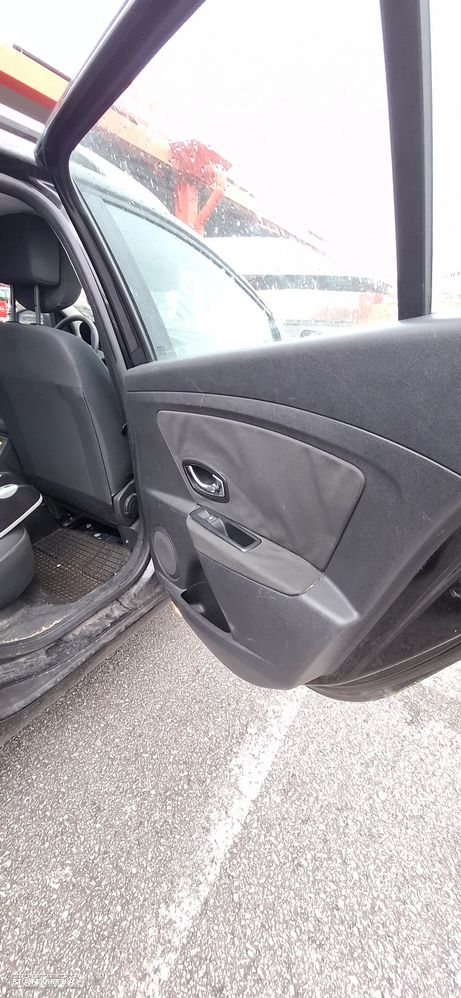 Renault Mégane Sport Tourer dCi 90 FAP Expression - 12