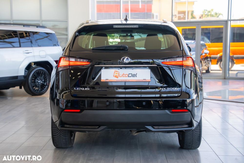Lexus Seria NX 300h Executive Line - 9