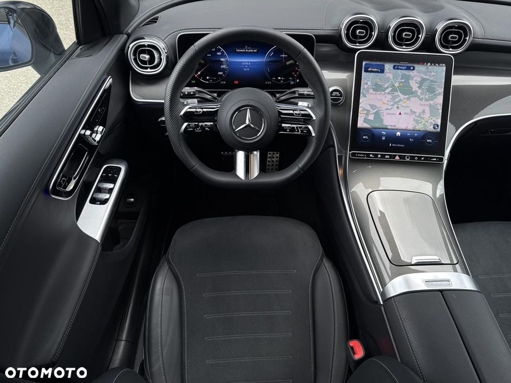 Mercedes-Benz GLC - 14