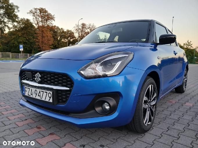 Suzuki Swift 1.2 Dualjet SHVS Premium Plus CVT - 1