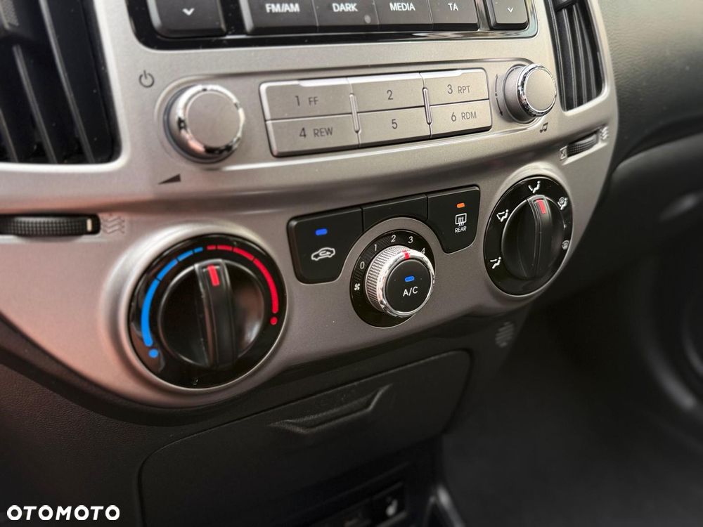 Hyundai i20 - 34