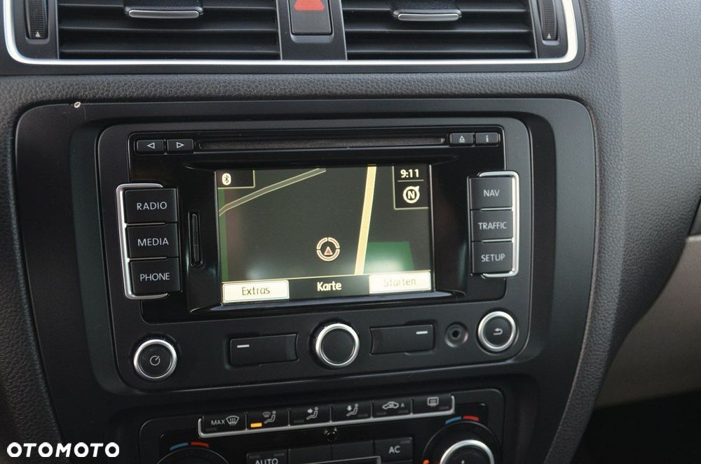 Volkswagen Jetta - 24