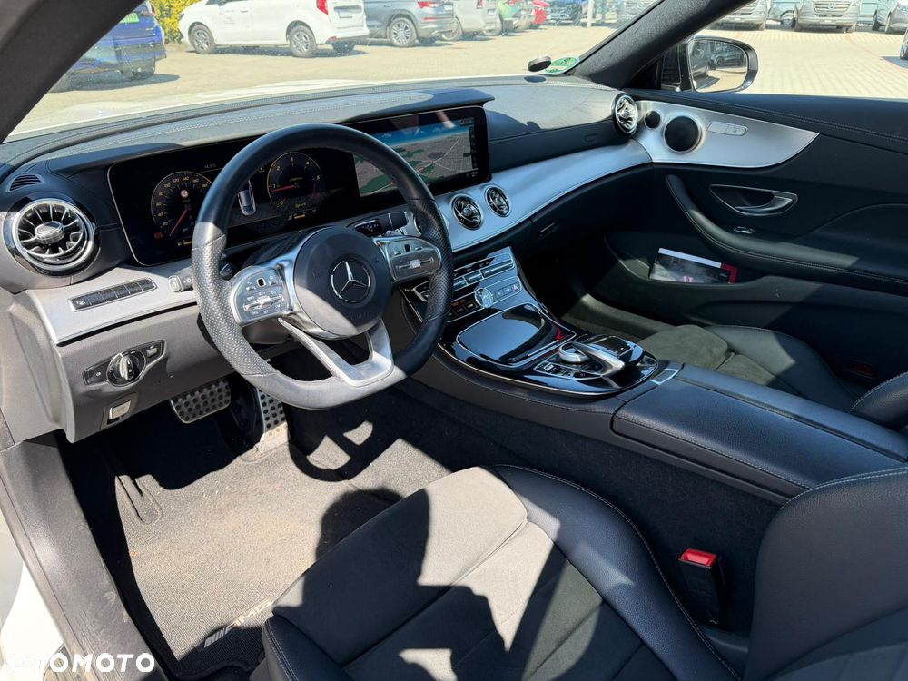 Mercedes-Benz Klasa E 220 d 4-Matic 9G-TRONIC - 7