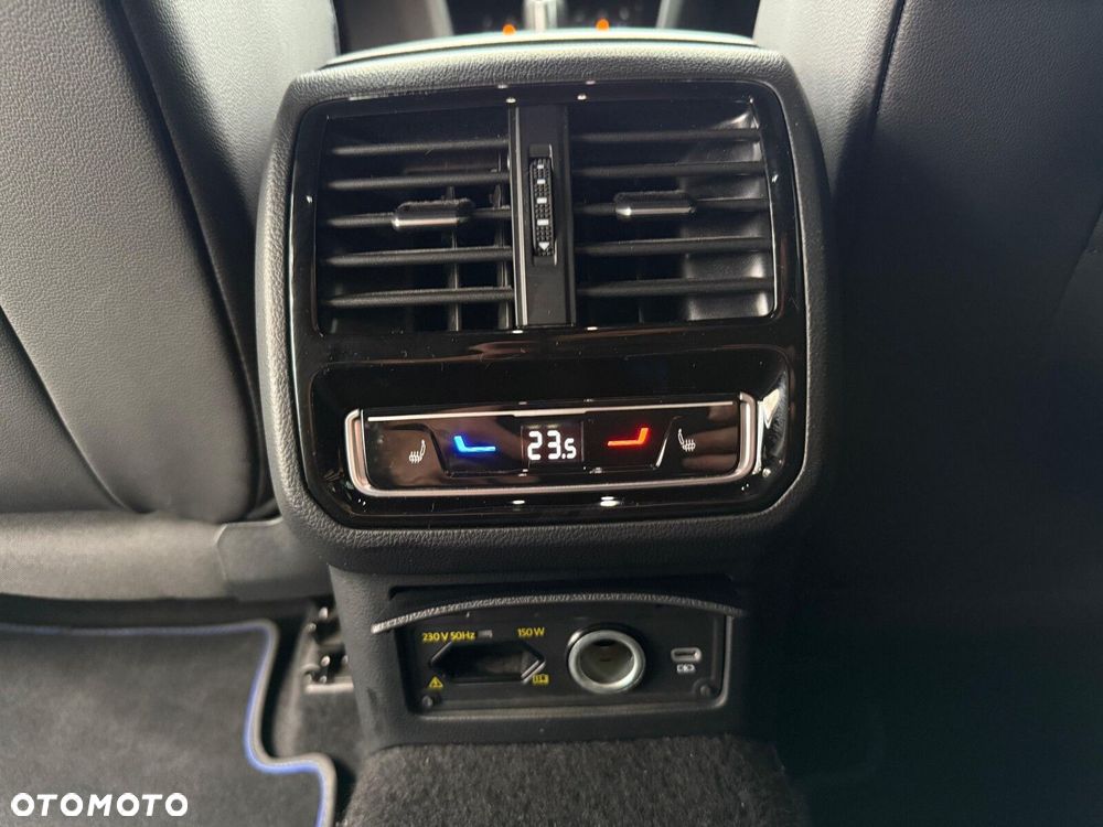 Volkswagen Arteon 2.0 TSI 4Motion R DSG - 29