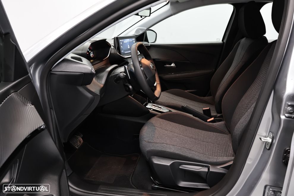 Peugeot 208 1.2 Hybrid Style e-DCS6 - 23