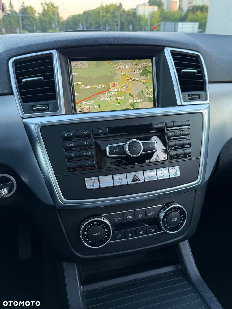 Mercedes-Benz ML 350 BlueTEC 4-Matic - 31