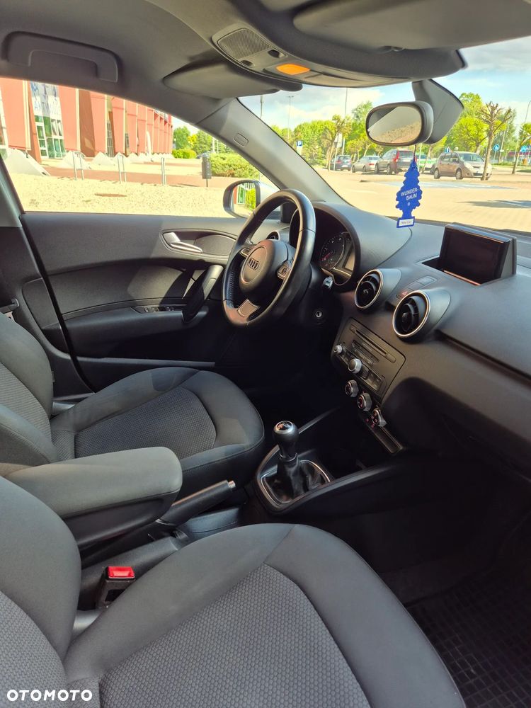 Audi A1 Sportback 1.6 TDI Ambition - 19