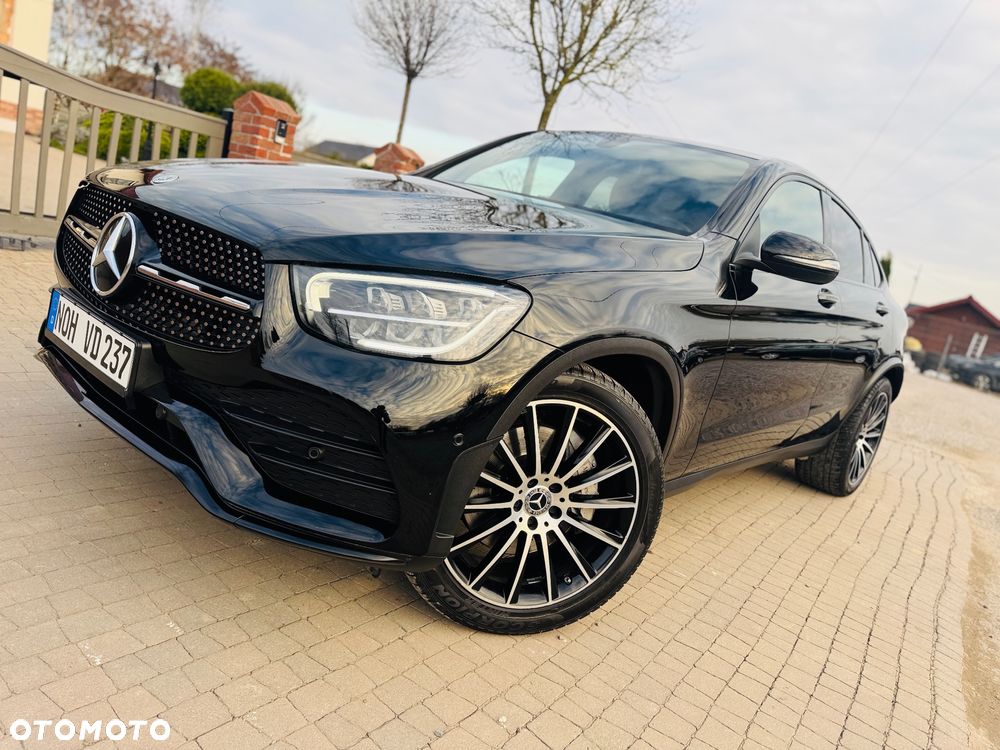 Mercedes-Benz GLC 300 d 4Matic 9G-TRONIC AMG Line Plus - 35