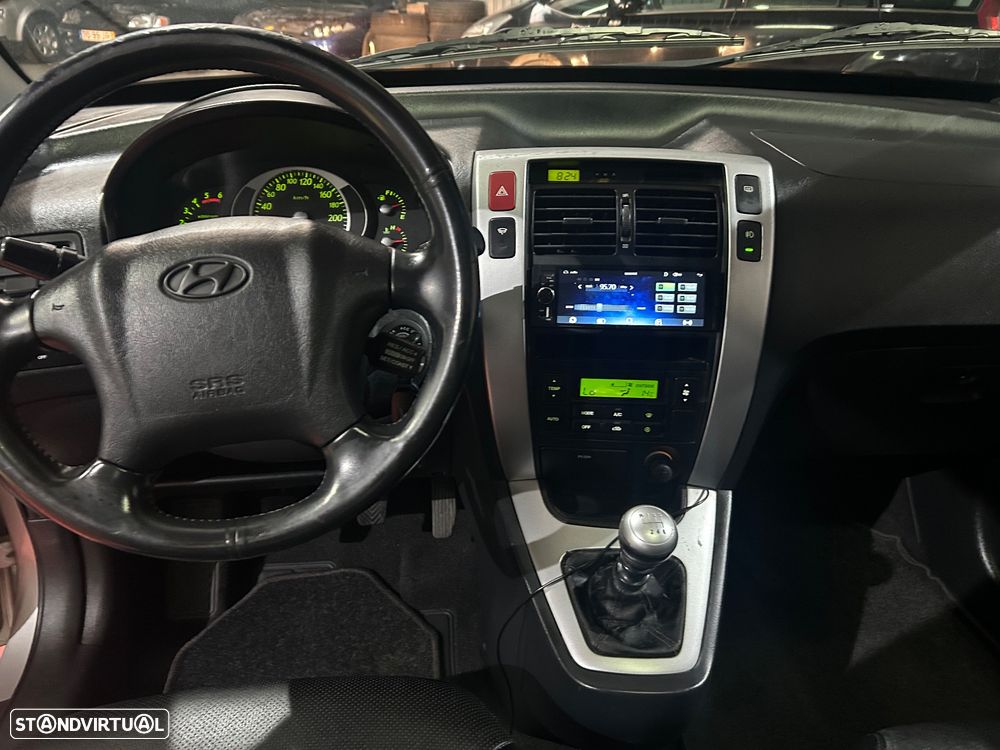 Hyundai Tucson 2.0 CRDi Style 4WD - 8