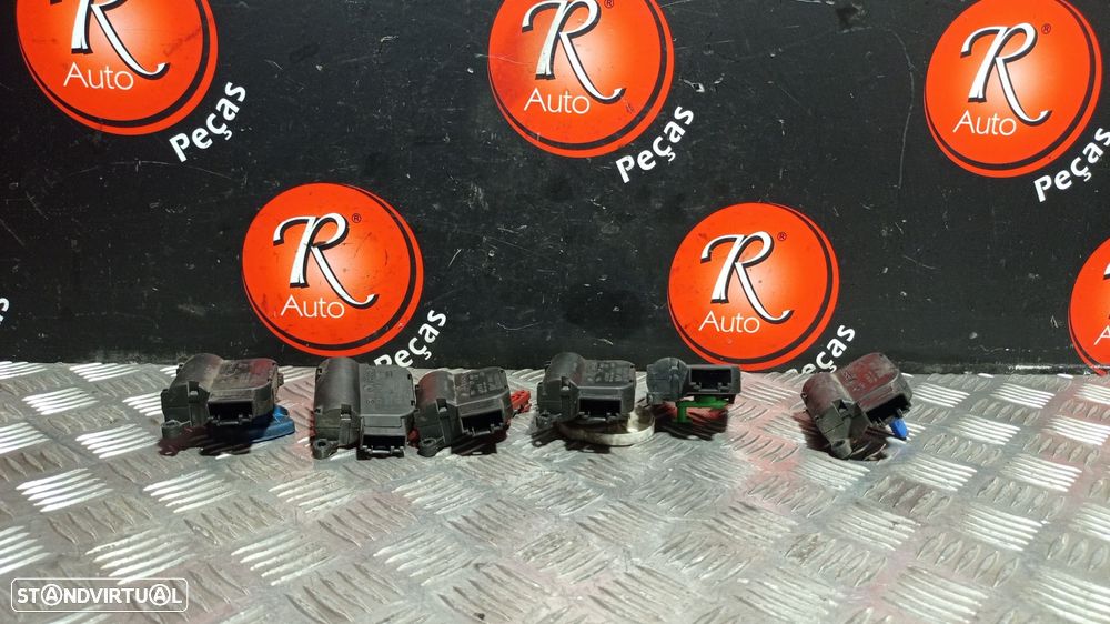 Motor Comporta Da Sofagem Audi A4 (8E2, B6) - 1