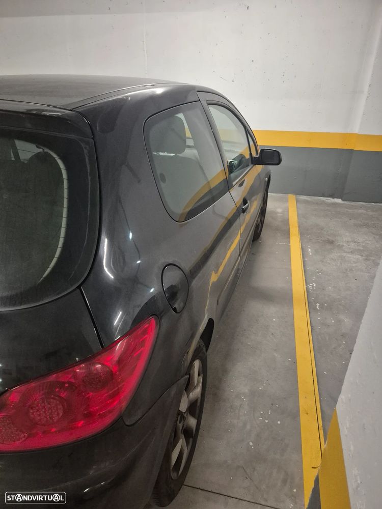 Peugeot 307 - 3