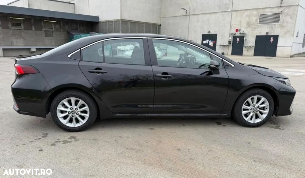 Toyota Corolla 1.8 Hybrid Comfort - 11