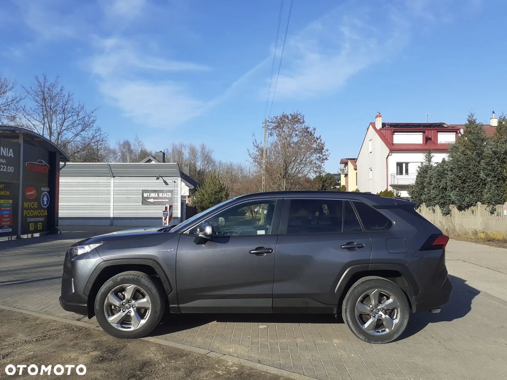 Toyota RAV4 - 2