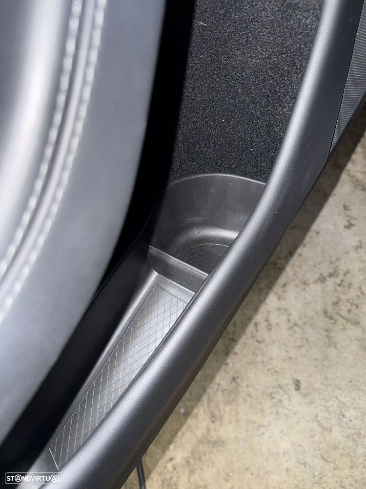 Tesla Model 3 Standard RWD - 12