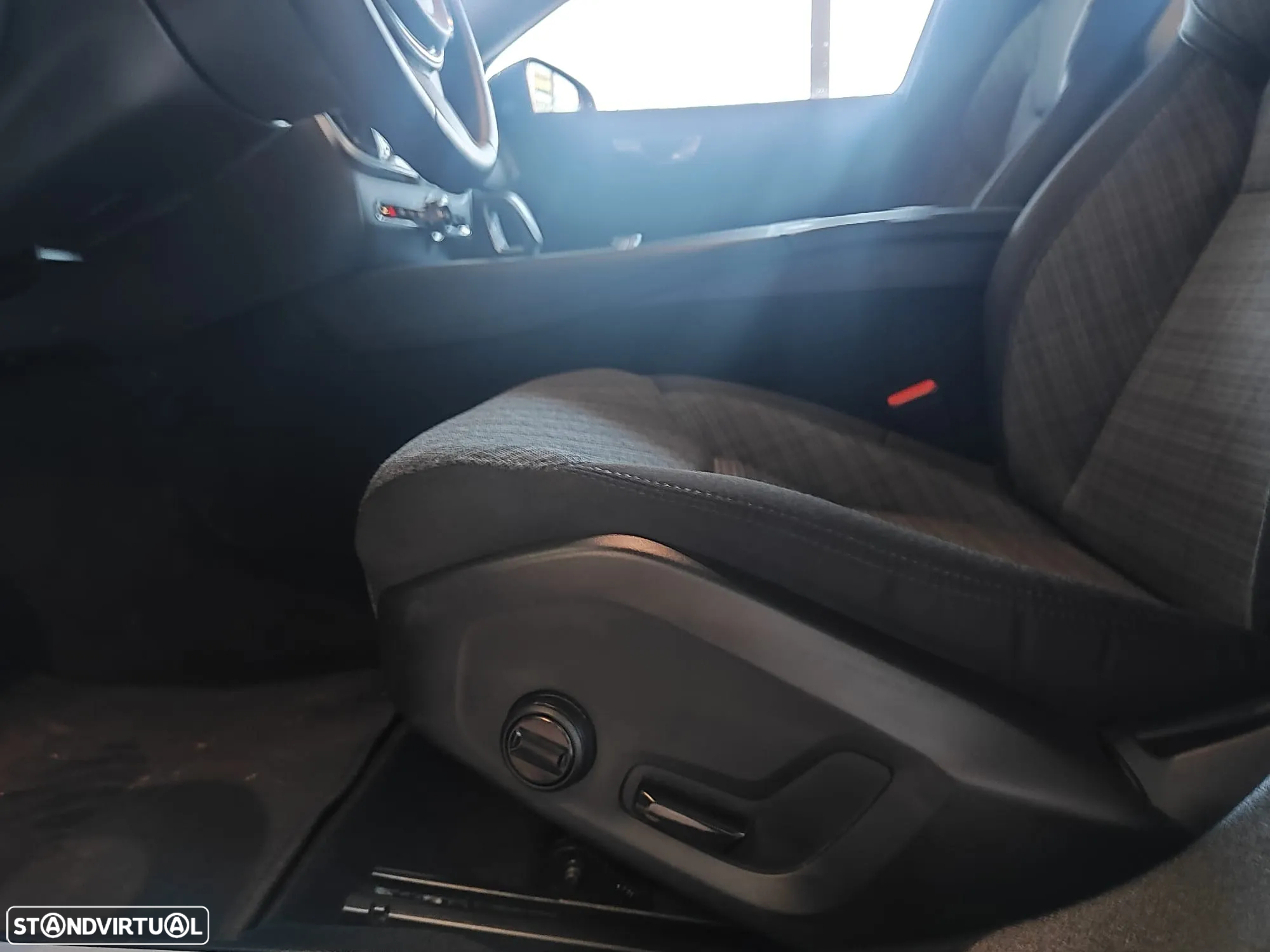 Volvo V60 2.0 T6 AWD TE Inscription Expression - 24