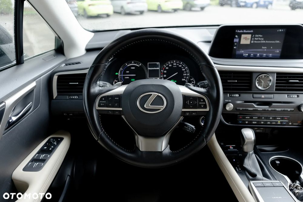 Lexus RX 450h Business Edition - 18