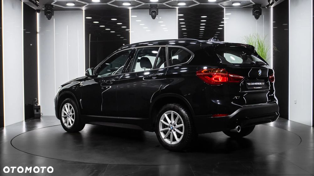 BMW X1 sDrive18i - 5
