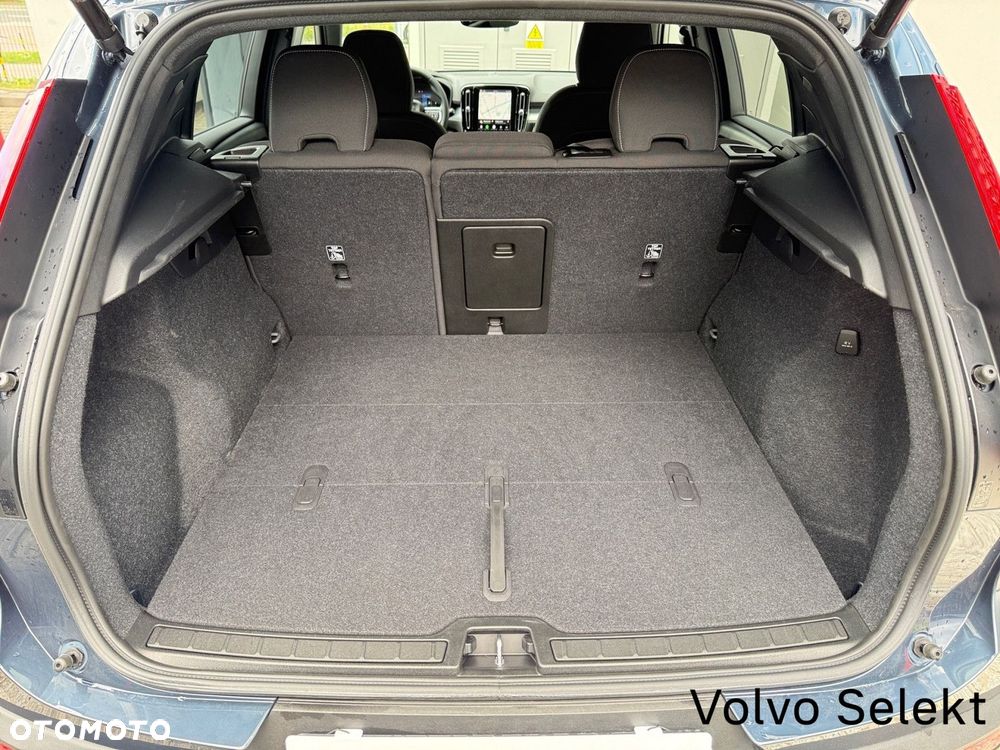 Volvo XC 40 - 31