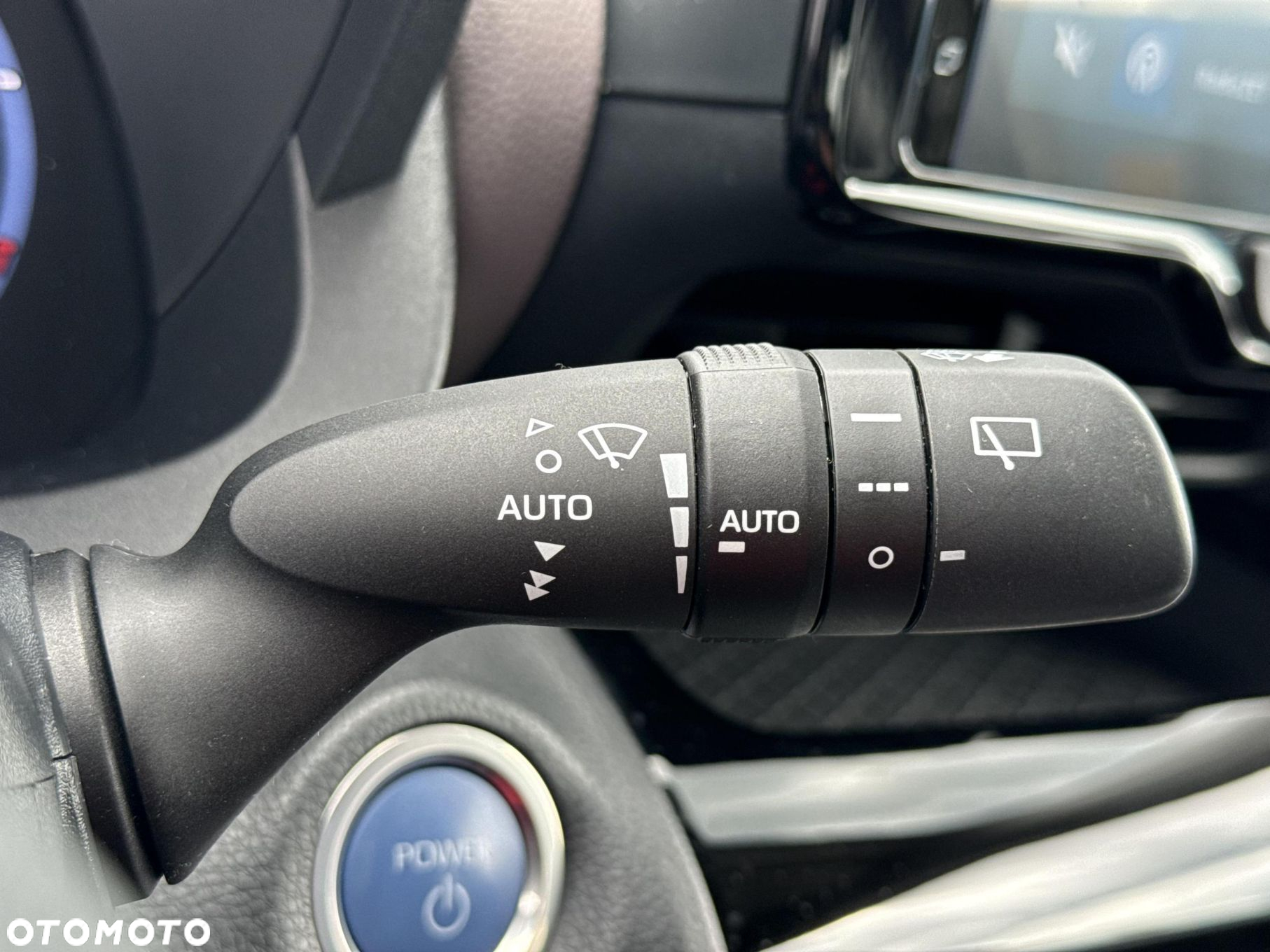 Toyota Yaris Cross Hybrid 1.5 Executive - 18