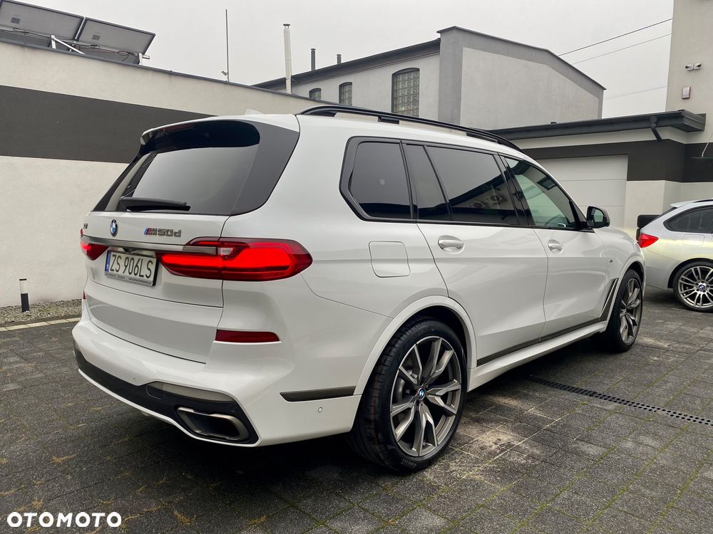 BMW X7 - 9