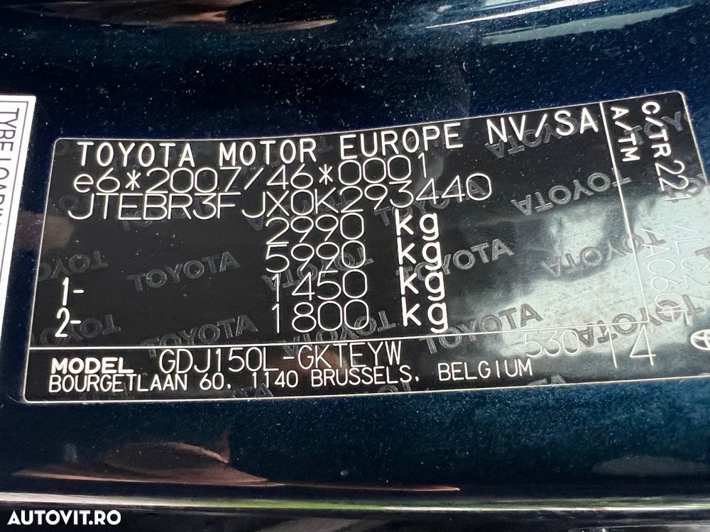 Toyota Land Cruiser 2.8l D-4D 204 CP A/T 7 locuri Luxury AVS Black - 38