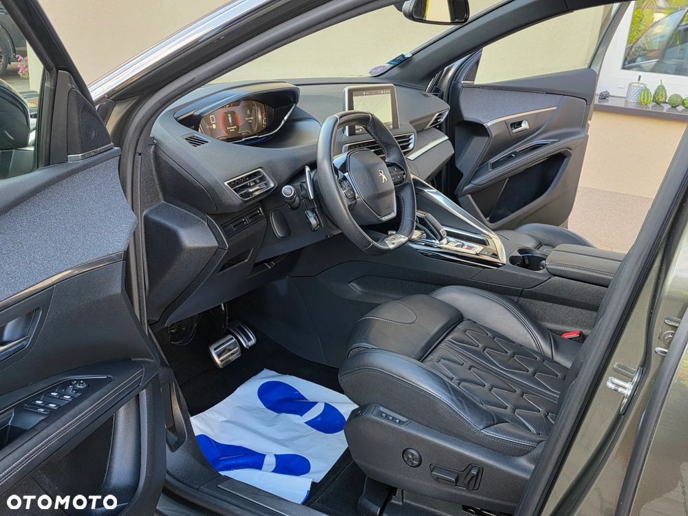 Peugeot 5008 1.6 PureTech GT S&S EAT8 - 20