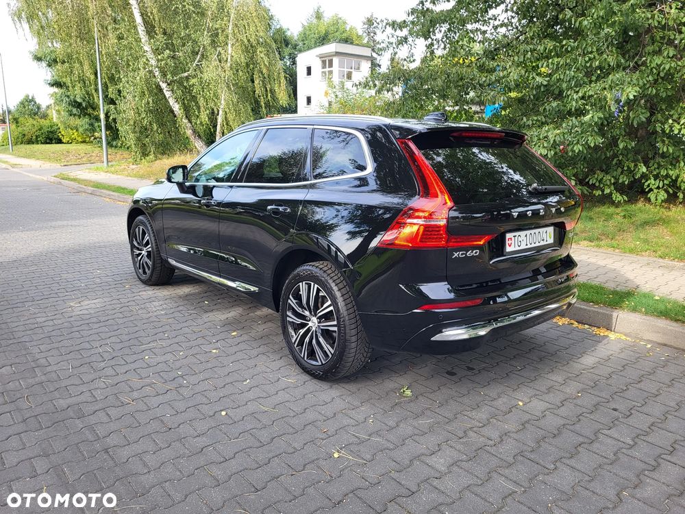 Volvo XC 60 B5 B AWD Inscription - 4