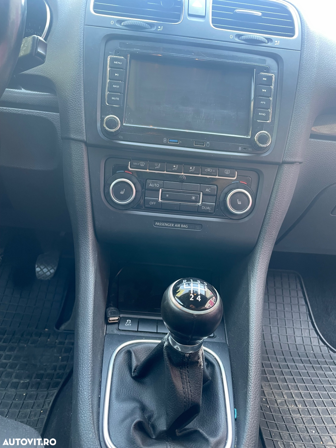 Volkswagen Golf Variant 1.6 TDI DPF Comfortline - 8