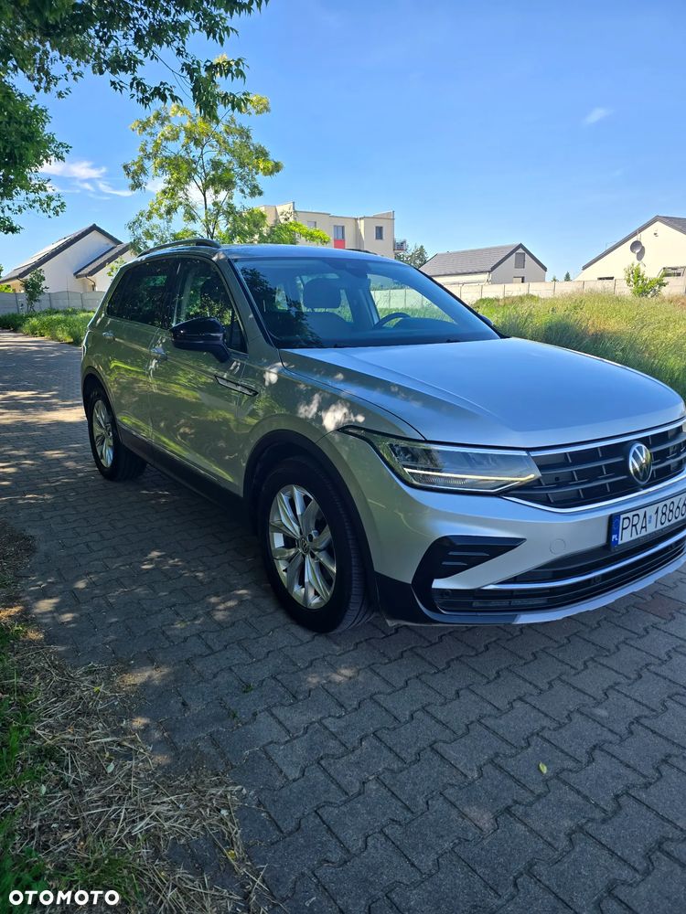 Volkswagen Tiguan 2.0 TDI SCR Active DSG - 3